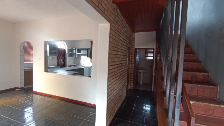 5 Bedroom Property for Sale in Parkersdorp Western Cape